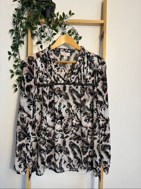 LOFT Black and Blush Swirl-Print Sheer Plisse-Chiffon Long Sleeve Blouse  Size M
